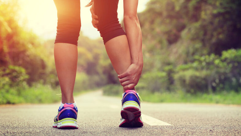 Wat je lichaam je probeert te vertellen bij terugkerende blessures